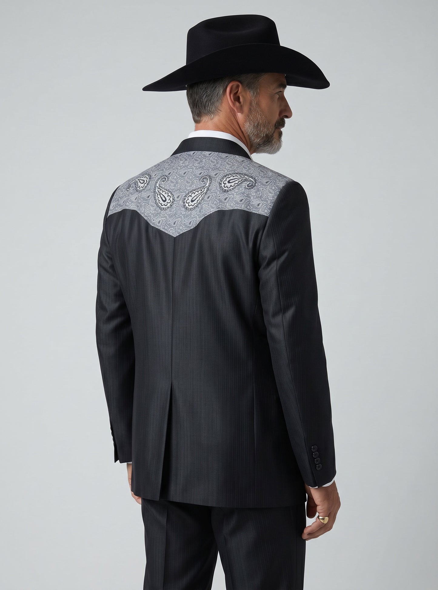 Traje Amibas Negro Plata