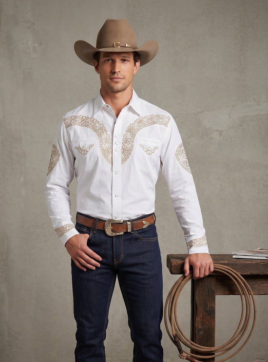 Camisa Vaquera Blanca Oro: Elegancia y Estilo para Cada Ocasión