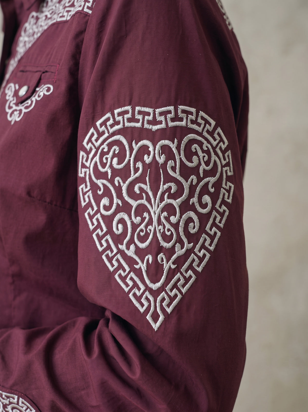 Blusa Aranda Vino Plata