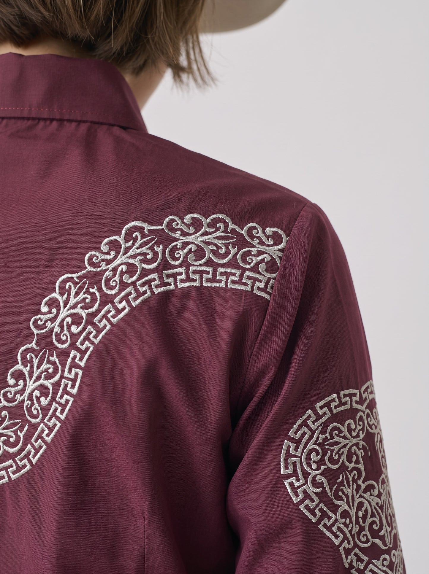 Blusa Aranda Vino Plata