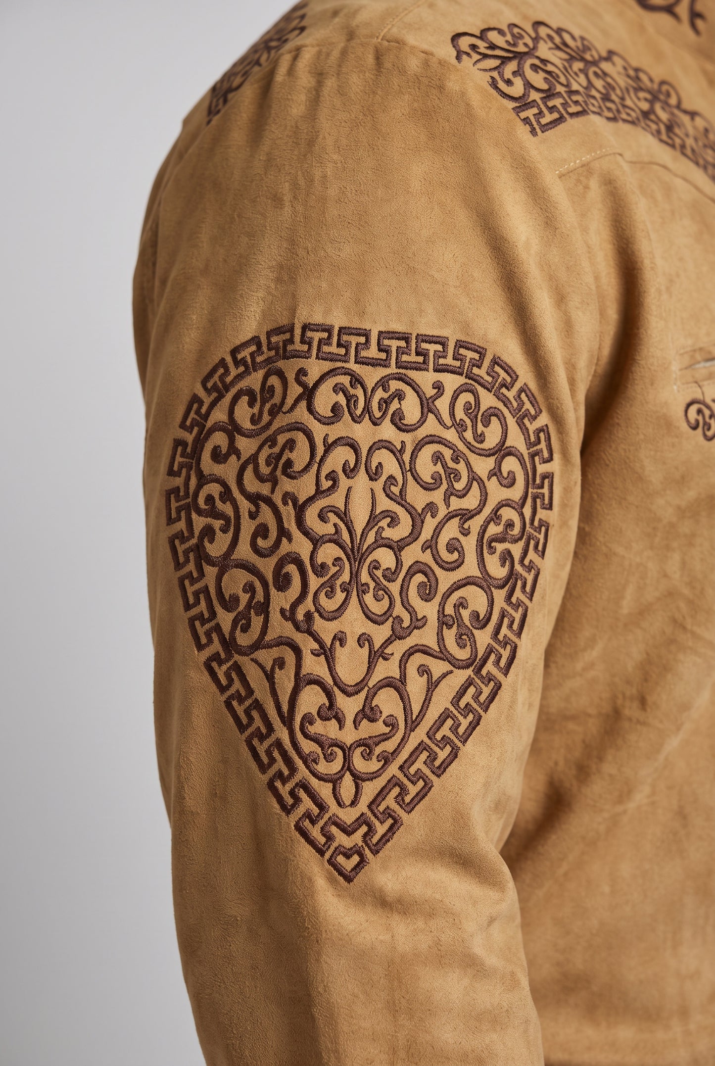 Camisa Corazón Camel Choco