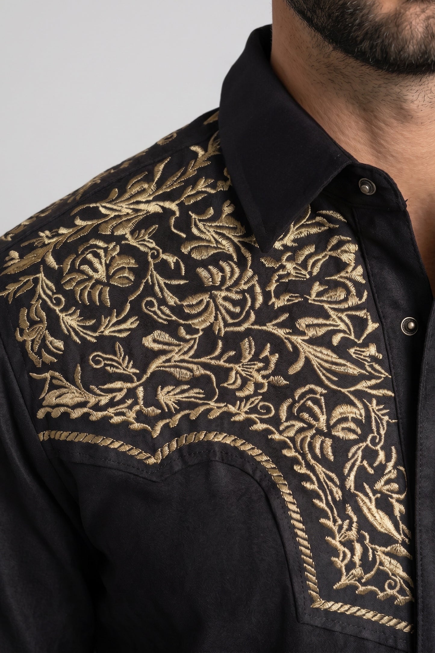 Camisa Flores Negro Oro