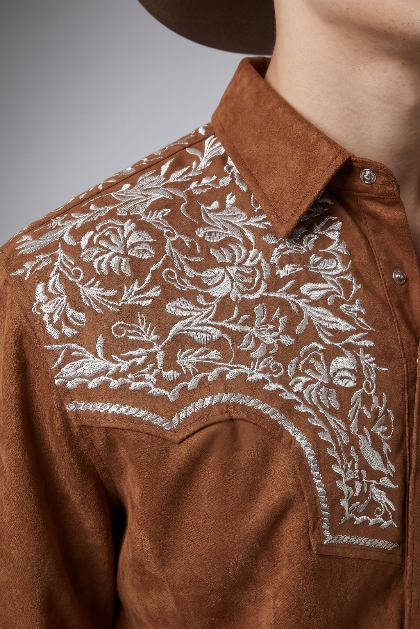 Camisa Flores Ladrillo Hueso